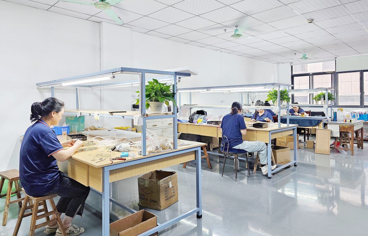 Sample-Making Dept.