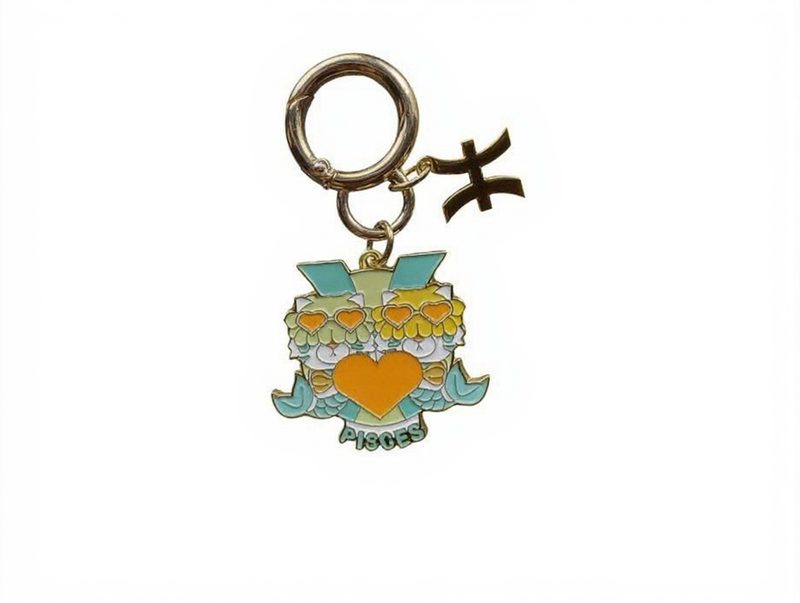 Custom metal keychain style