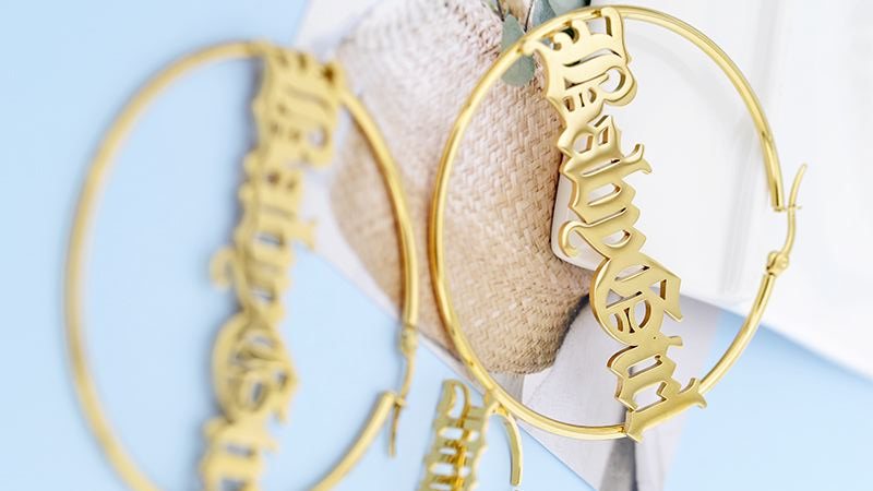 Customized name jewelry