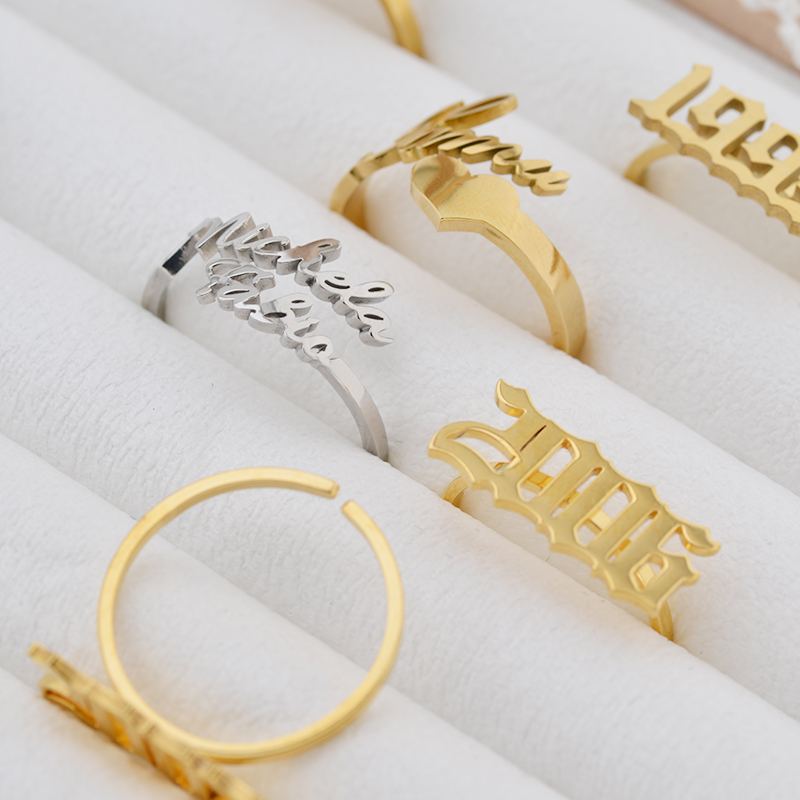 Customized name jewelry
